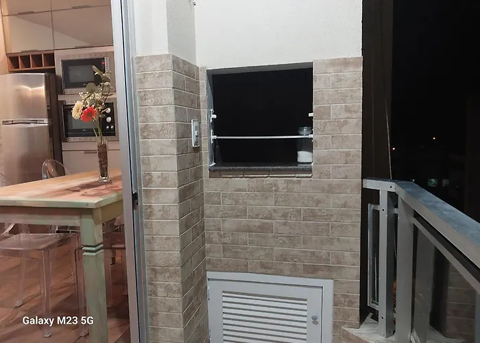 Belos Apartamentos Em Canasvieiras - Vdm